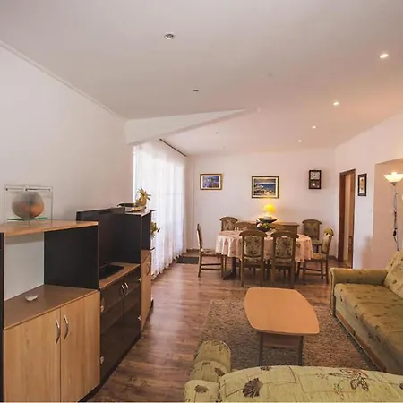 شقة Gorgeous In With Sauna *